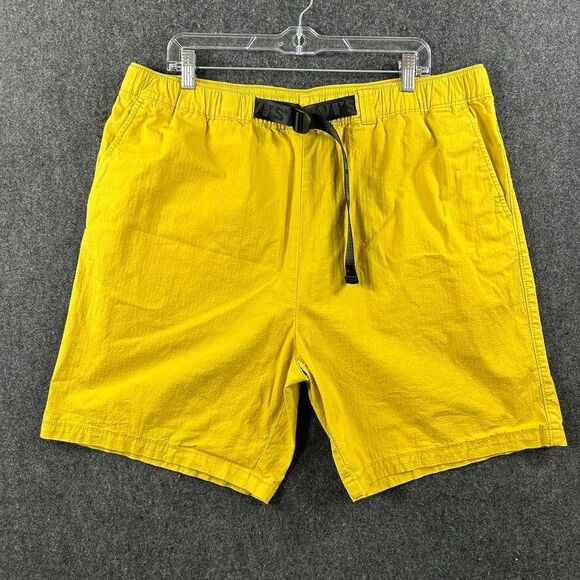 Levis Shorts Men's Extra Large Yellow Ripstop Belted Utility Zip Pocket - Picture 1 of 11